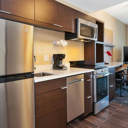 Towneplace Suites By Marriott Grand Rapids Airport Southeast Каскейд Экстерьер фото