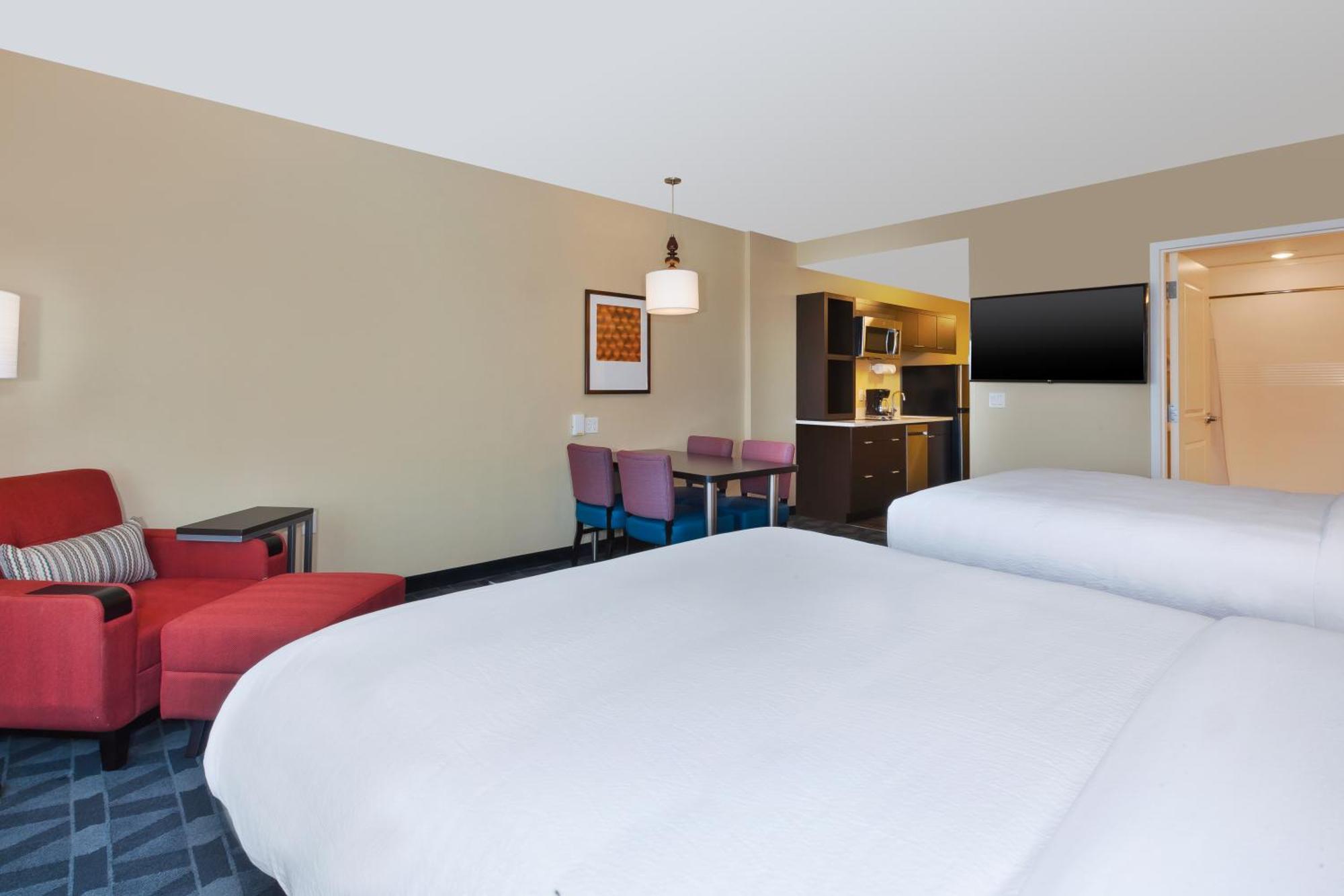 Towneplace Suites By Marriott Grand Rapids Airport Southeast Каскейд Экстерьер фото