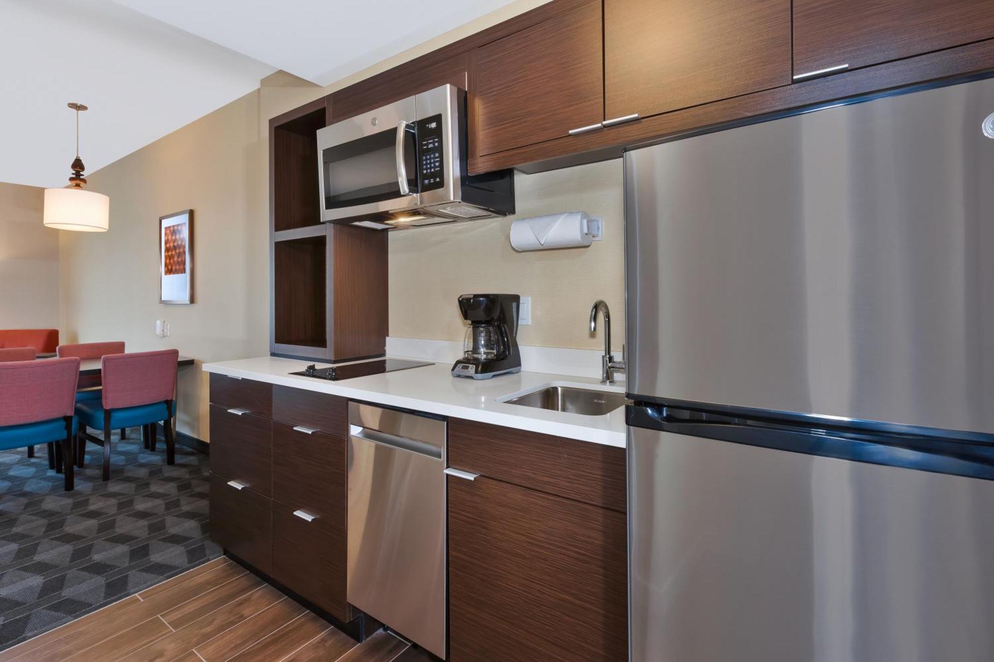 Towneplace Suites By Marriott Grand Rapids Airport Southeast Каскейд Экстерьер фото